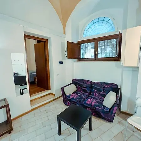 A 2 Minuti Dal Centro Storico Apartmán